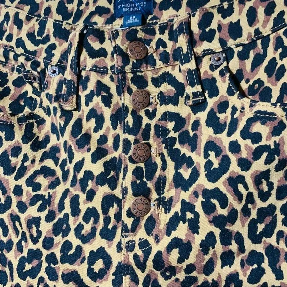 J Crew  Woman Size 28 Leopard 9" High-Rise Skinny Jean w/ Button Fly - Picture 9 of 9